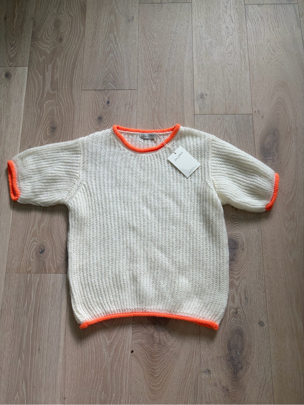 Cream Short-Sleeve Knit Sweater with Orange Trim